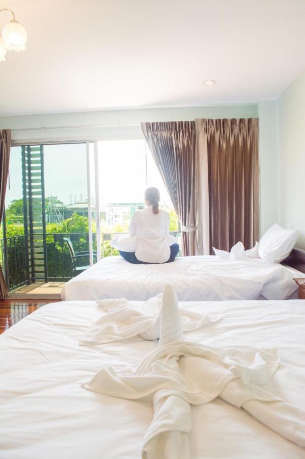Menam Resort Nakhon Pathom Eksteriør bilde