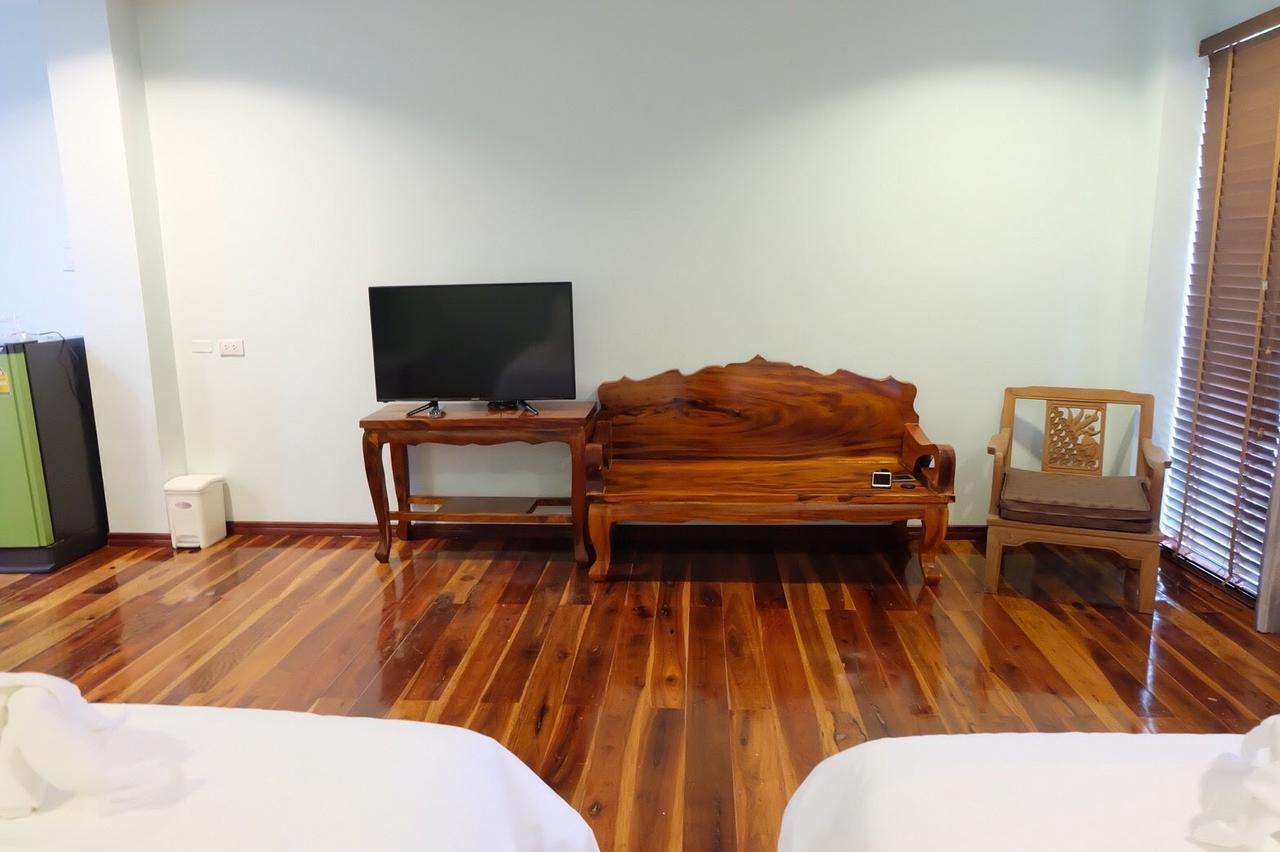 Menam Resort Nakhon Pathom Eksteriør bilde