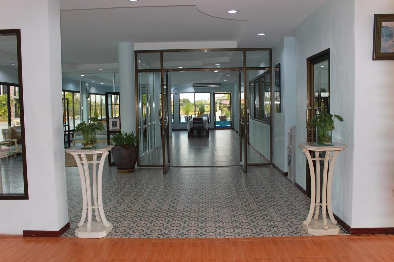 Menam Resort Nakhon Pathom Eksteriør bilde